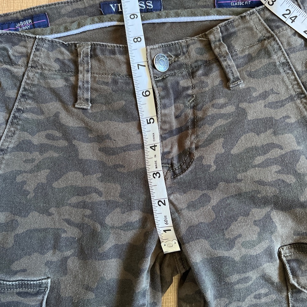 Vigoss Women's Skinny Camouflage Jeans - Picture 4 of 7